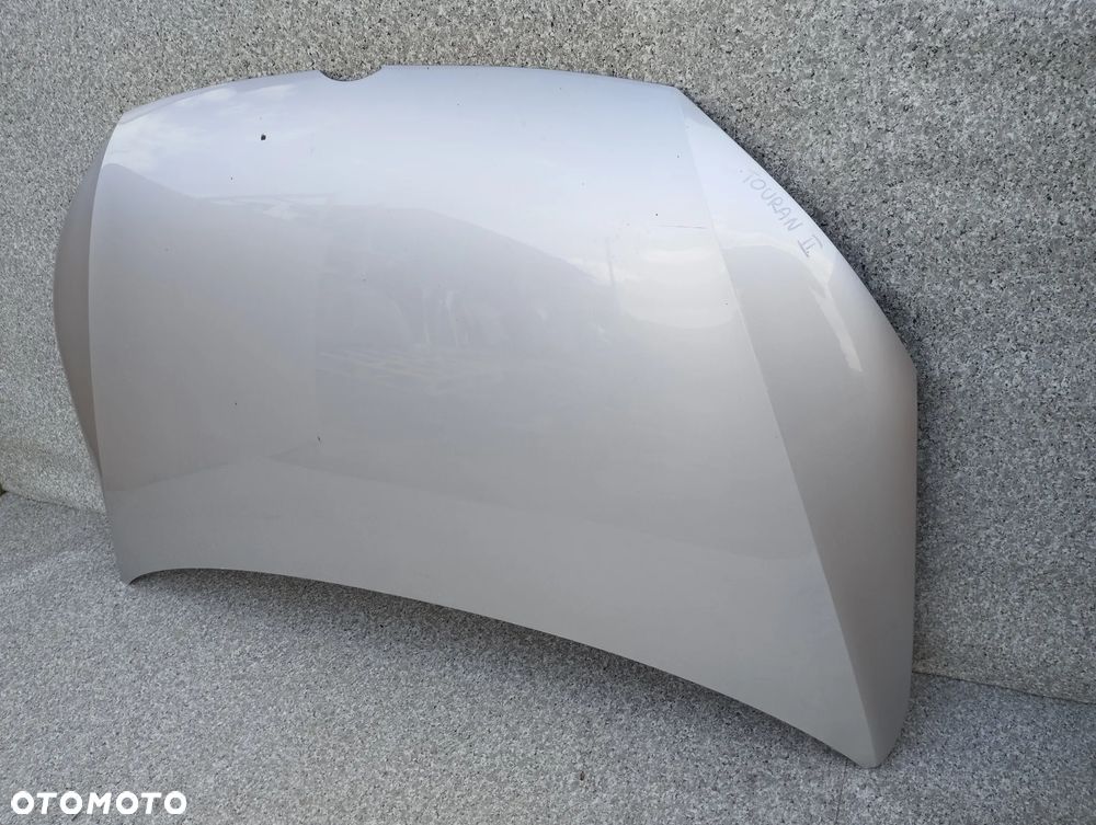 VW Touran II 10-15r maska srebrna - 4