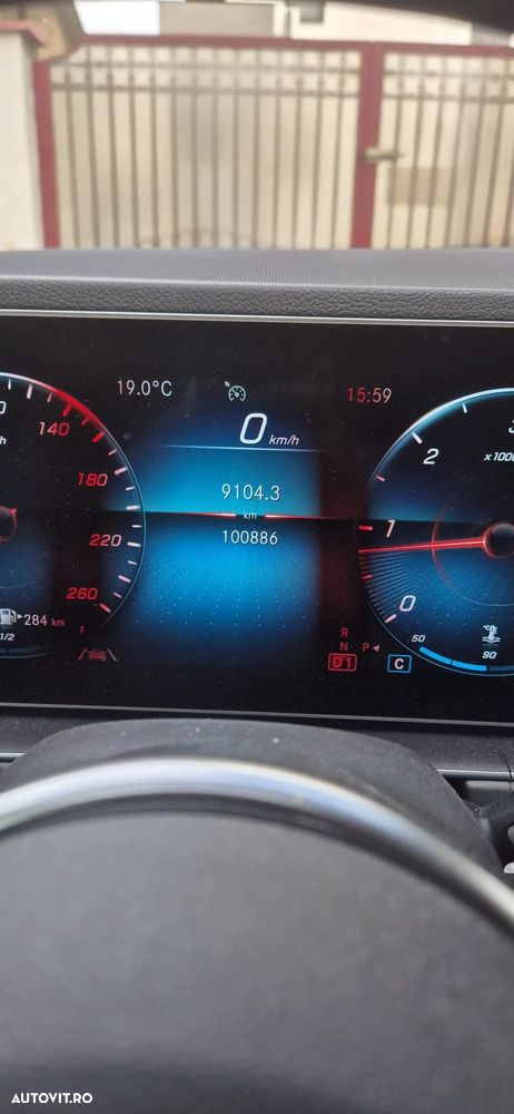 Mercedes-Benz GLE 300 d 4MATIC - 7