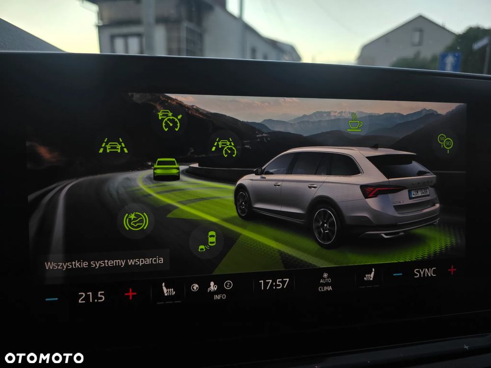 Skoda Octavia 2.0 TDI 4x4 DSG Scout - 19