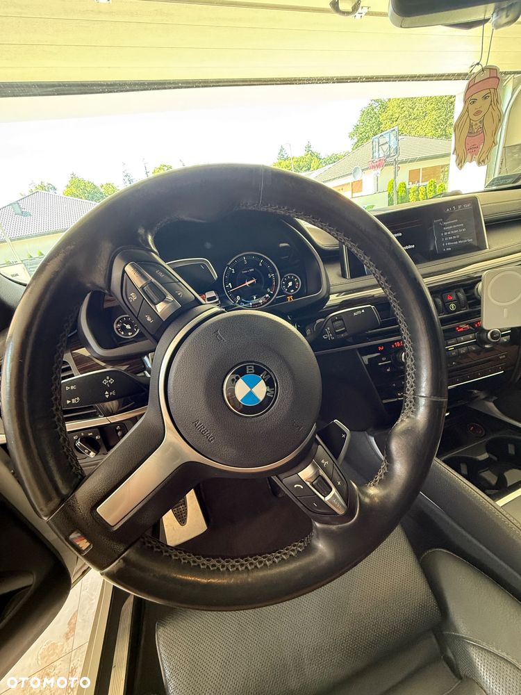 BMW X6 xDrive40d - 14