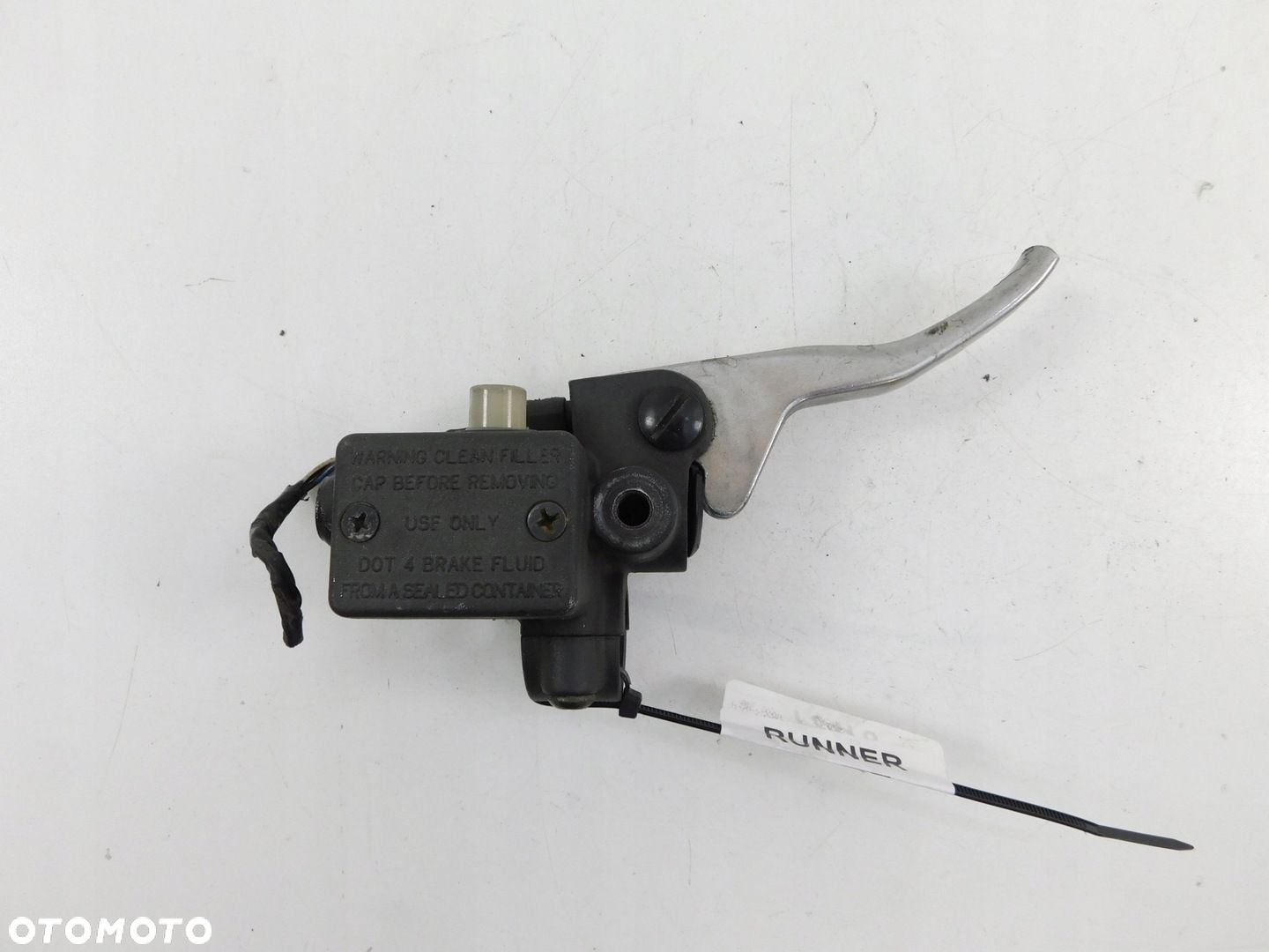 GILERA RUNNER 125 2T POMPA HAMULCA PRZÓD PRAWA - 1