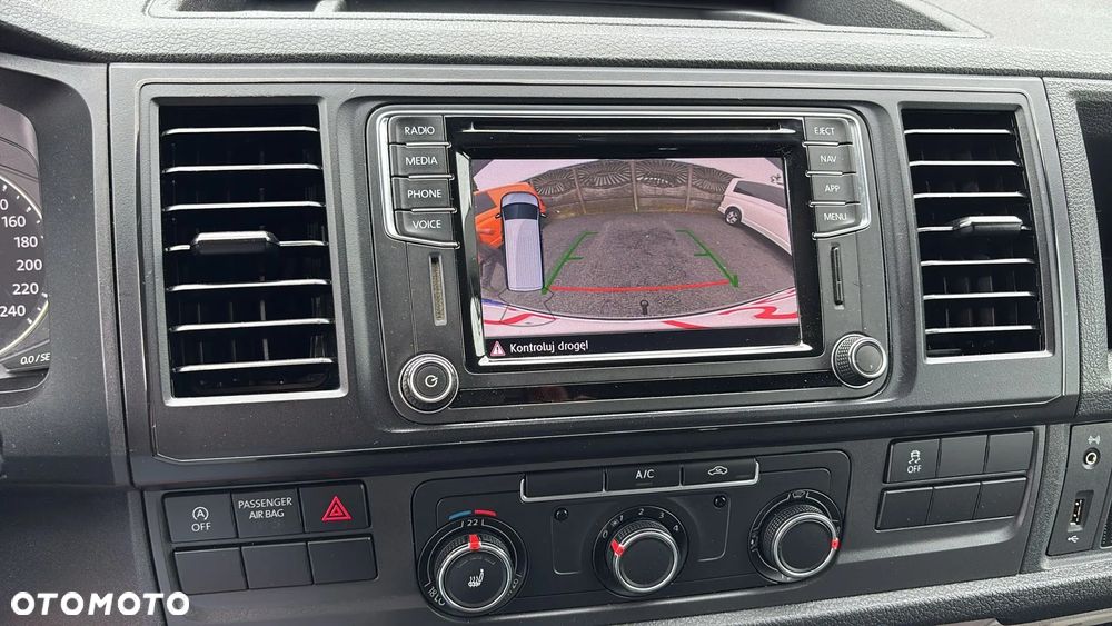 Volkswagen Transporter T6 - 15