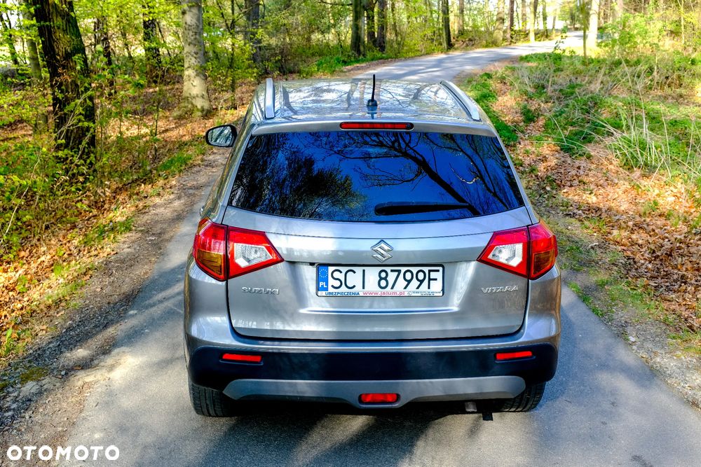 Suzuki Vitara 1.6 Comfort 2WD - 6