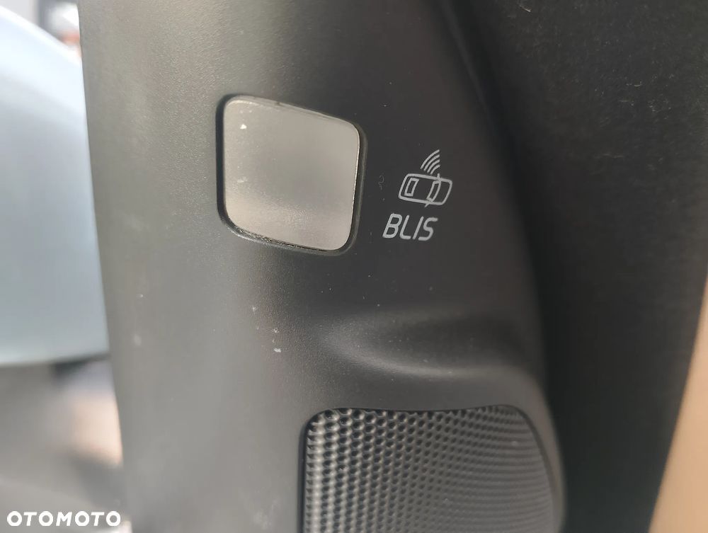 Volvo V70 T6 AWD Geartronic Momentum - 15