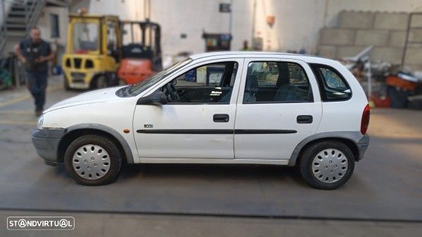Para Peças Opel Corsa B (S93) - 3