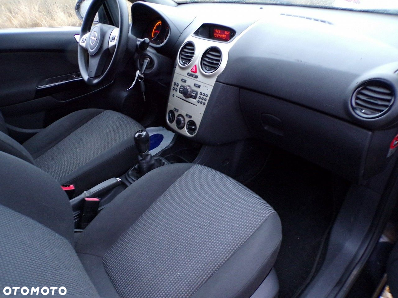 Opel Corsa - 24