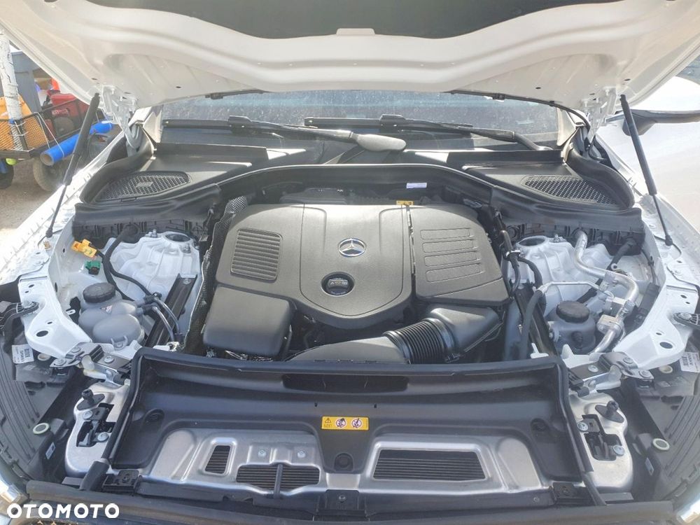 Mercedes-Benz GLC - 14