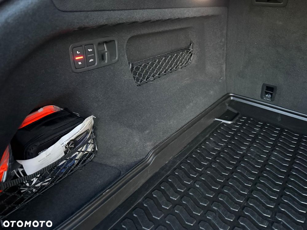 Audi Q8 50 TDI mHEV Quattro Tiptronic - 36