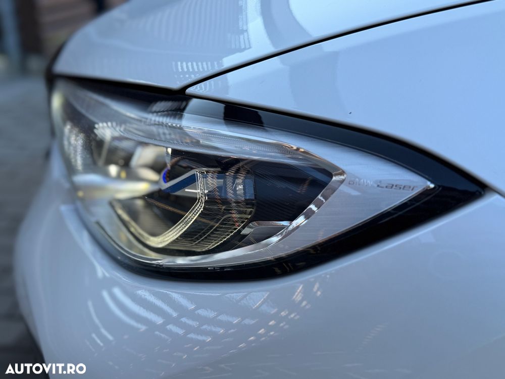 BMW Seria 3 320d Aut. Edition M Sport Shadow - 29