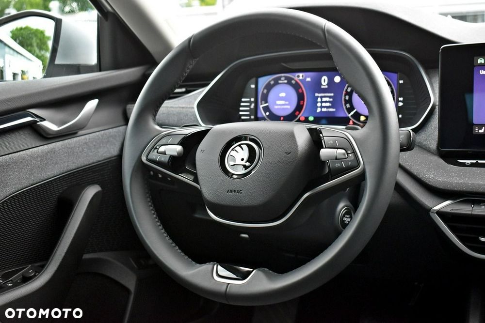 Skoda Octavia 2.0 TDI Selection DSG - 18
