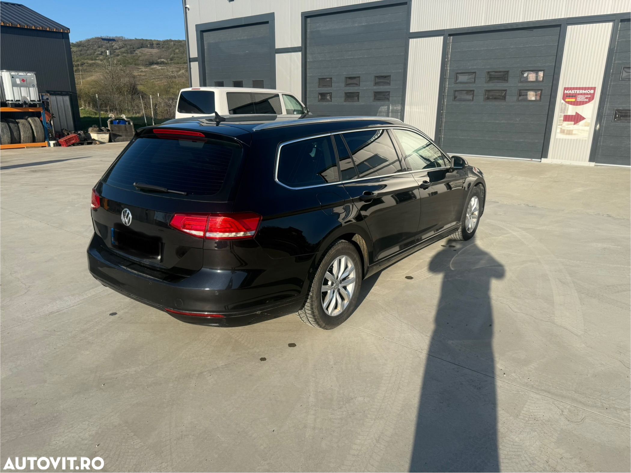 Volkswagen Passat Variant 2.0 TDI DSG (BlueMotion Technology) Comfortline - 3