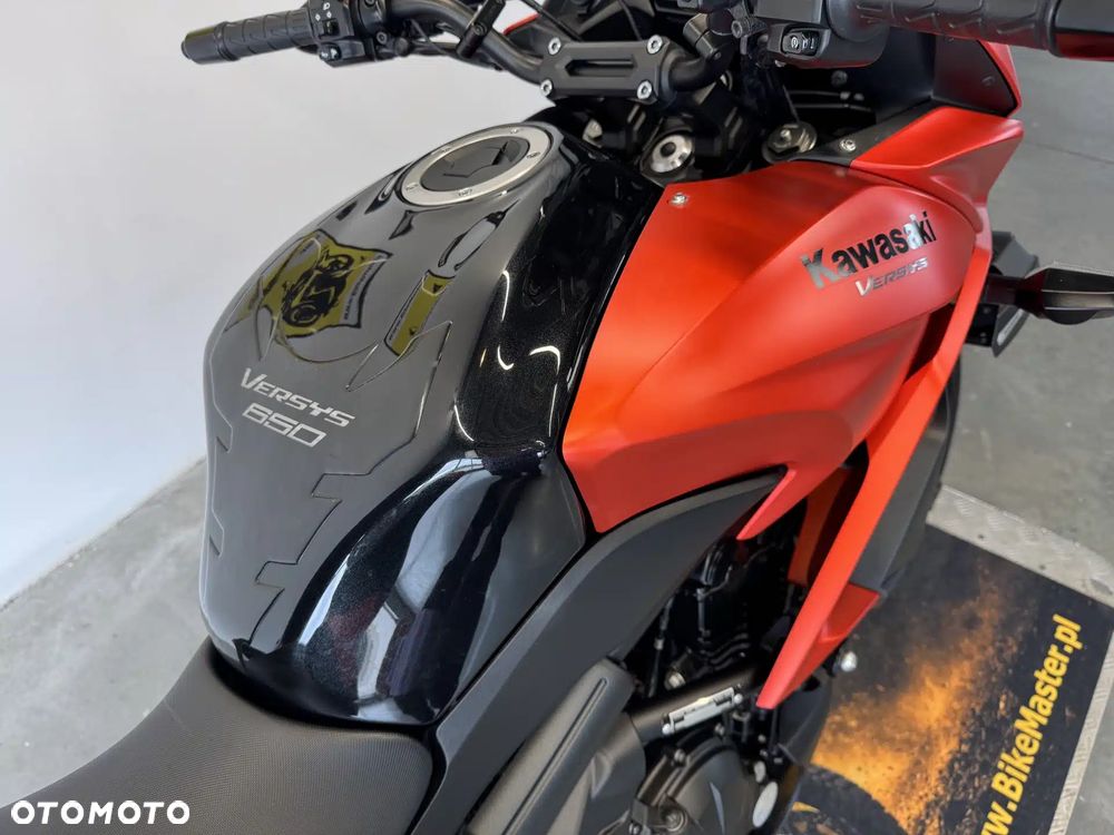 Kawasaki Versys 650 - 16