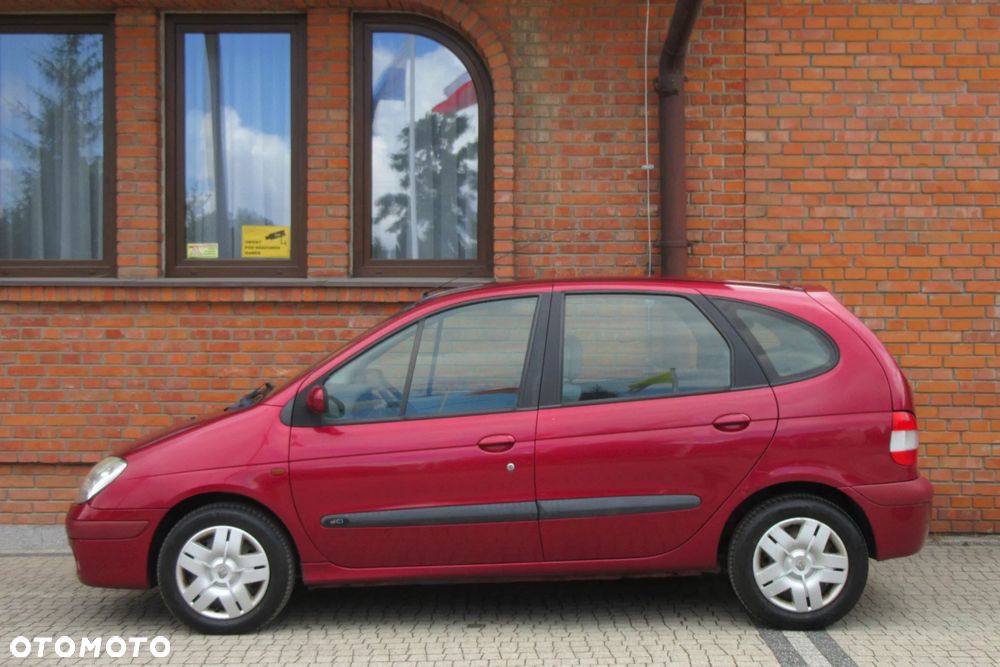 Renault Scenic - 2