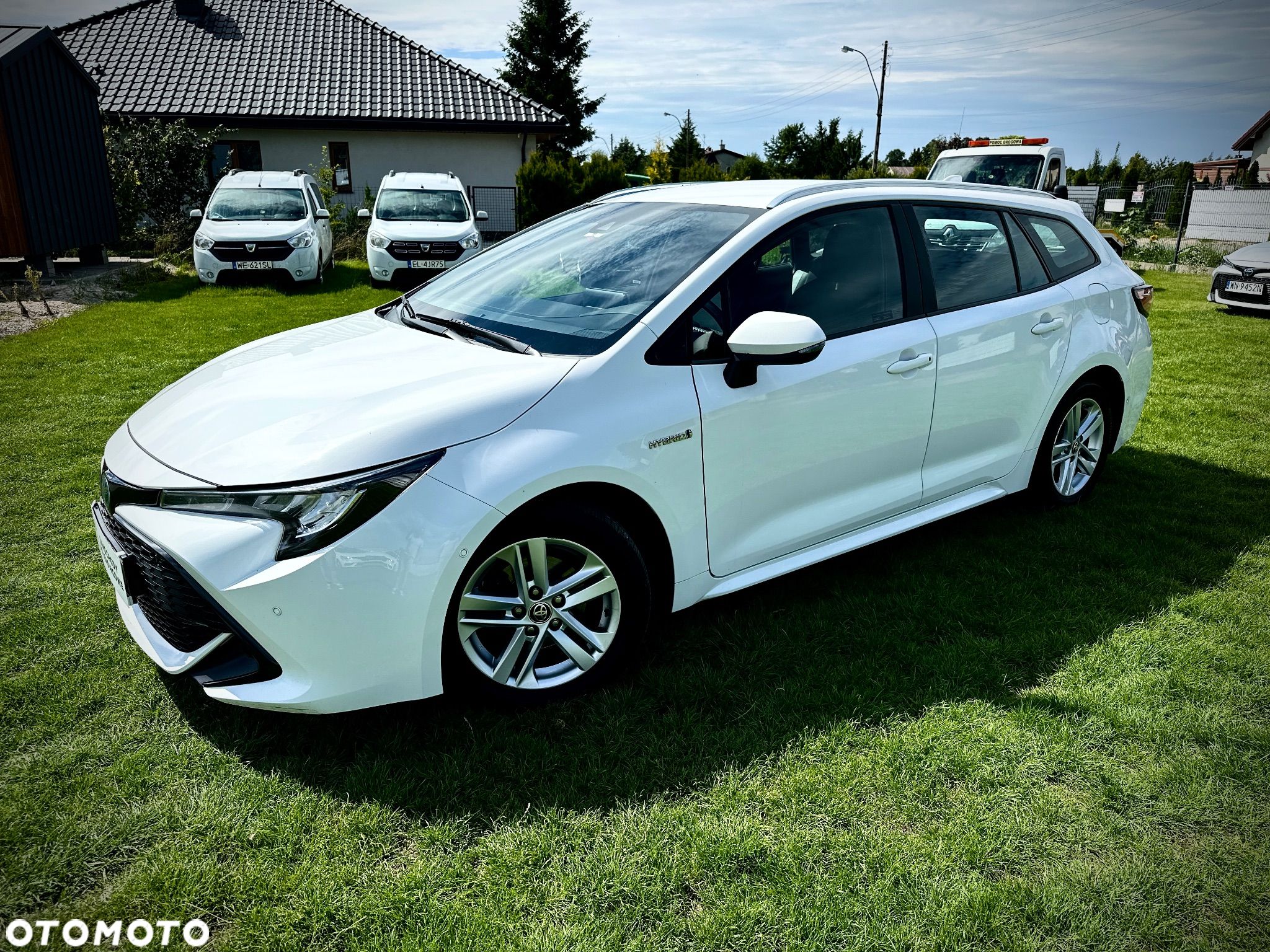 Toyota Corolla 1.8 Hybrid Comfort - 1