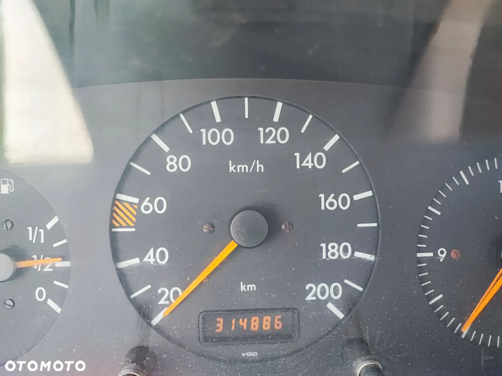 Mercedes-Benz Vito - 11