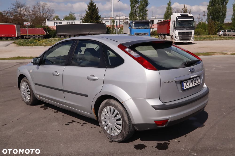 Ford Focus 1.6 Trend - 2