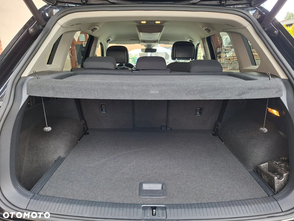 Volkswagen Tiguan 2.0 TDI SCR 4Motion (BlueMotion Techn.) DSG Comfortline - 18