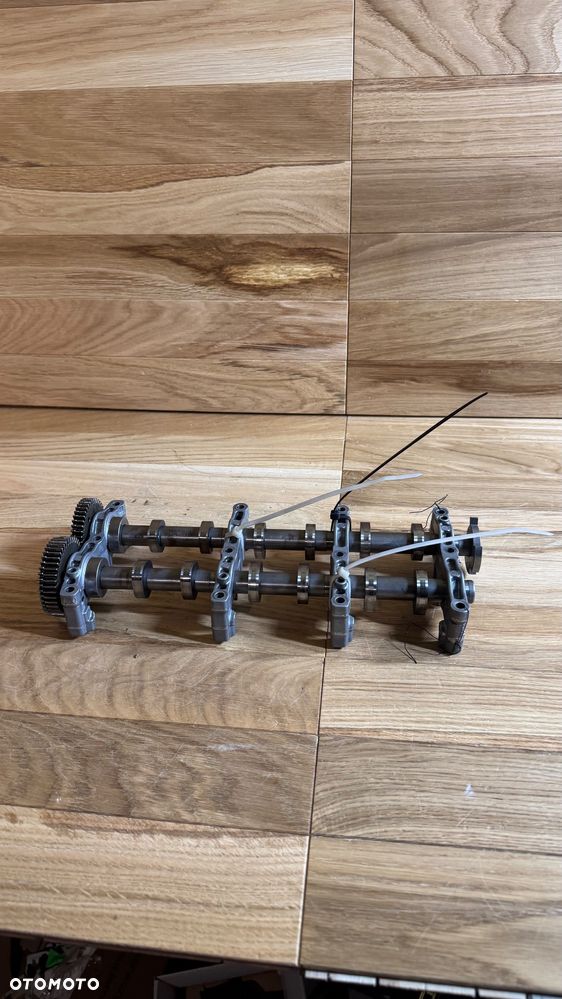 WAŁKI ROZRZĄDU PRAWE 059109022GK, 095109021HK Audi 3.0 TDI CRT