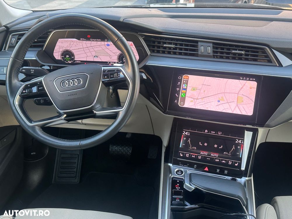 Audi e-tron - 8