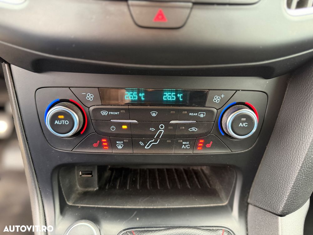 Ford Focus Turnier 1.5 EcoBoost Start-Stopp-System ST-Line - 15