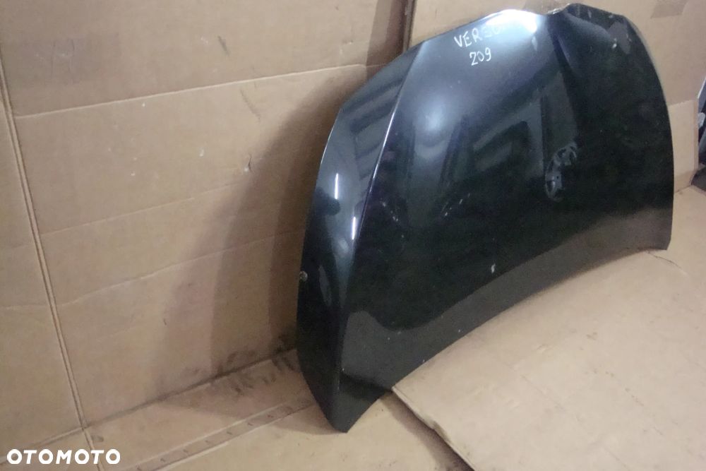 TOYOTA VERSO 09-12  maska 209 - 2