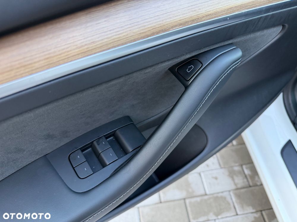 Tesla Model 3 RWD Hinterradantrieb - 20