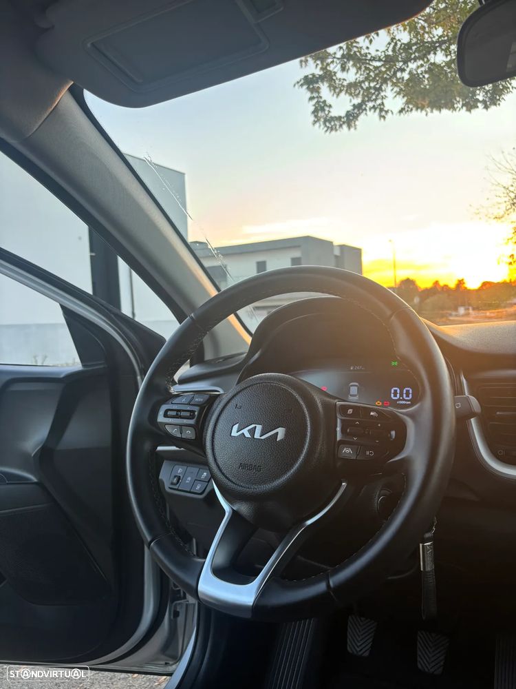 Kia Stonic 1.2 Dynamic - 11