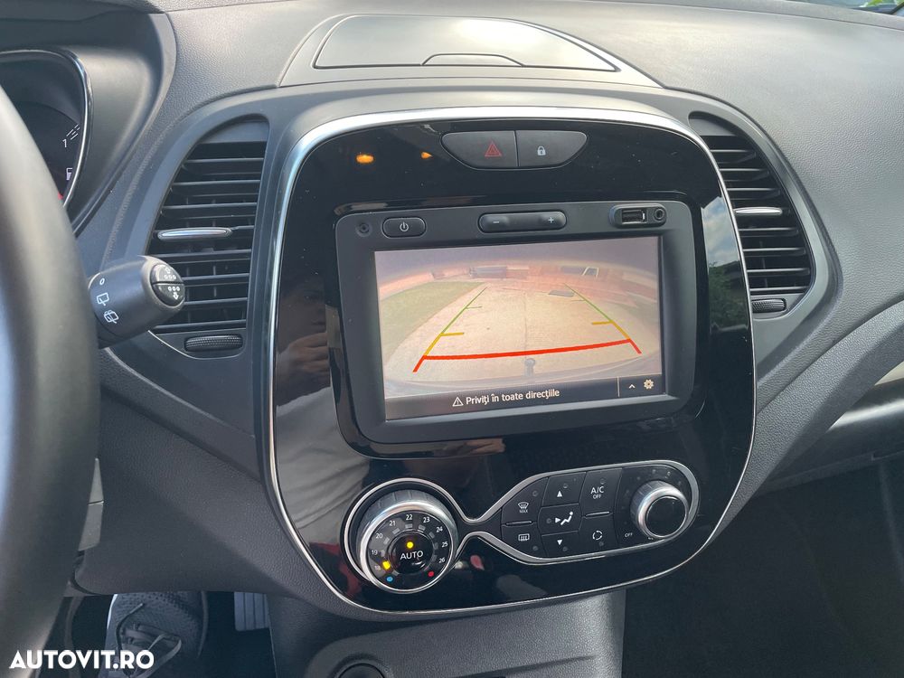 Renault Captur - 23