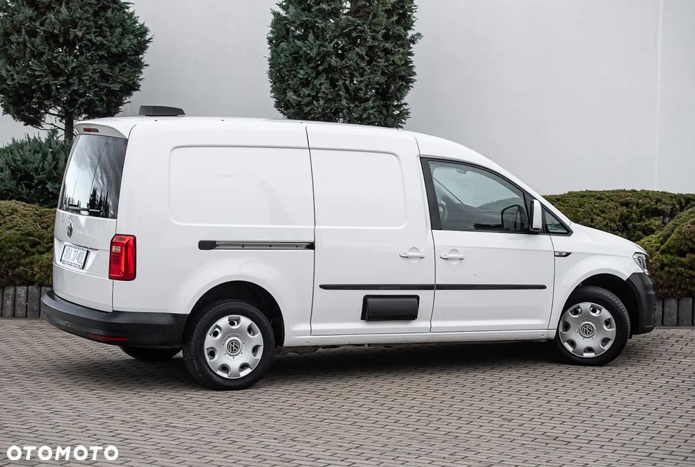 Volkswagen Caddy Maxi - 10