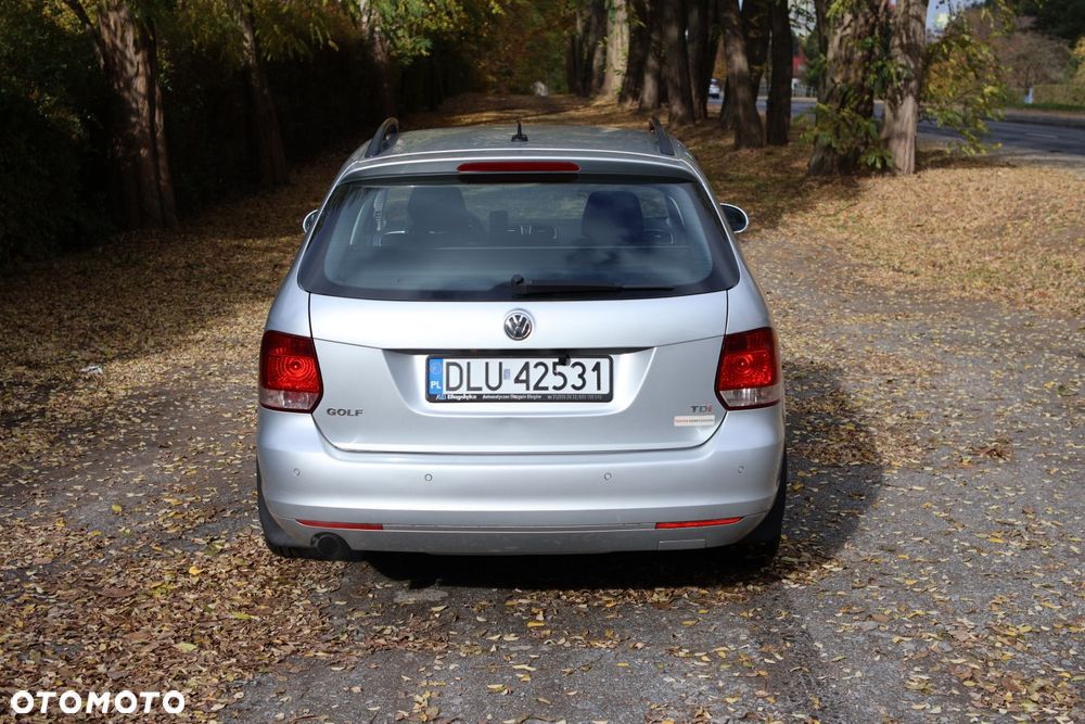 Volkswagen Golf - 4
