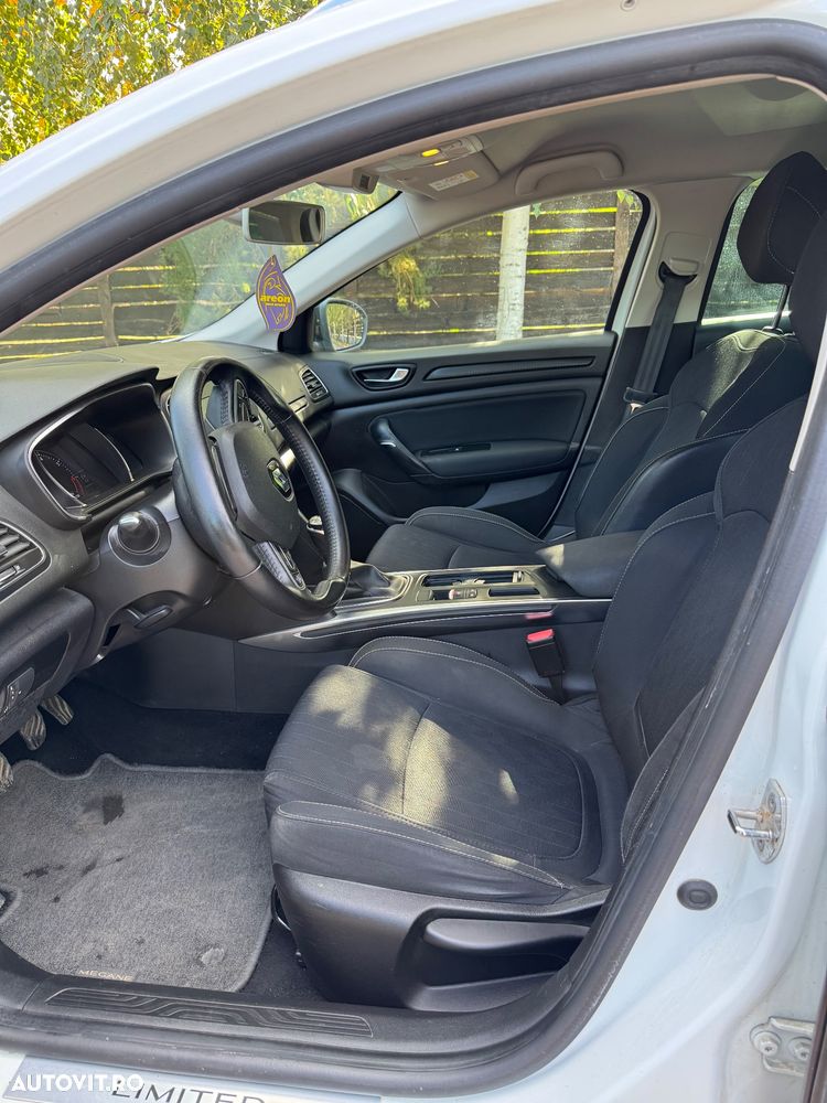 Renault Megane - 10