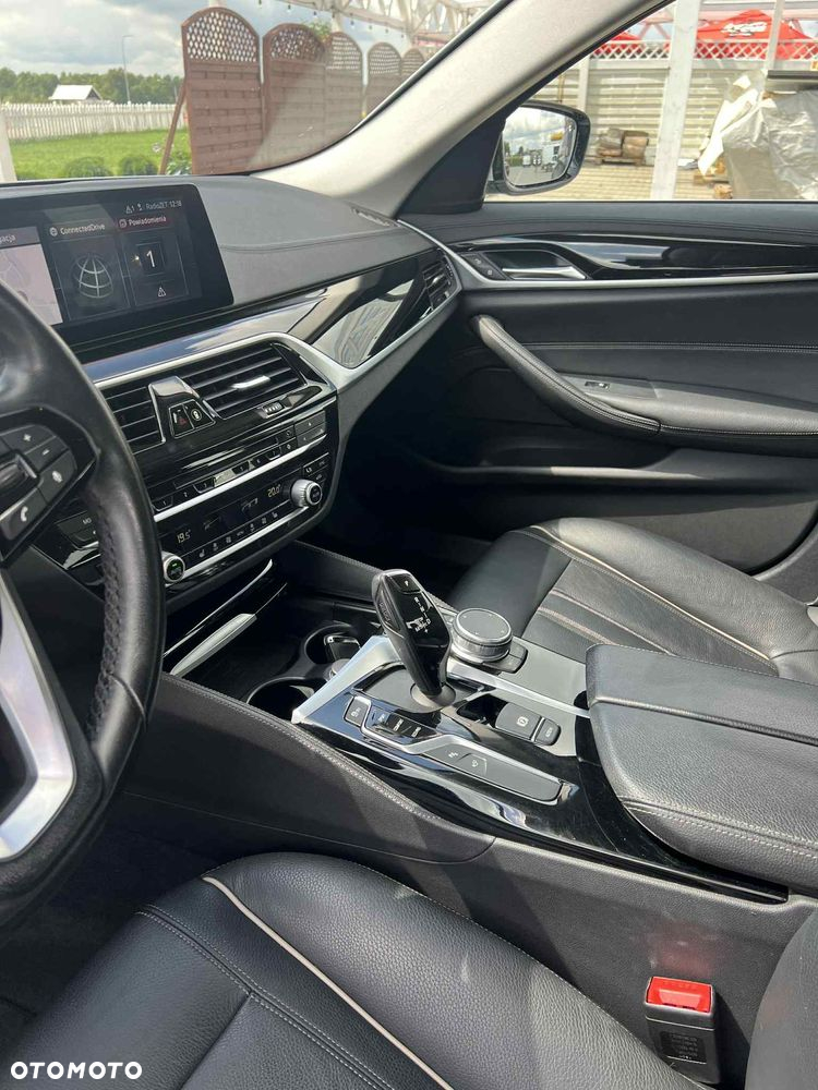 BMW Seria 5 520i GPF Luxury Line - 20