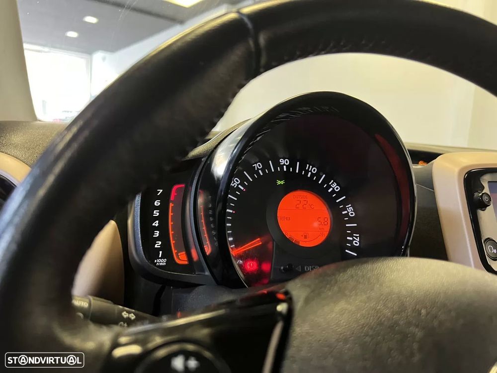 Citroën C1 1.0 VTi Elle — fotografia 41