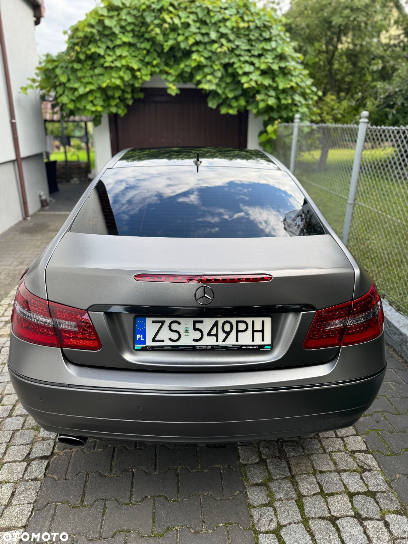 Mercedes-Benz Klasa E 250 CGI BlueEffICIENCY - 3