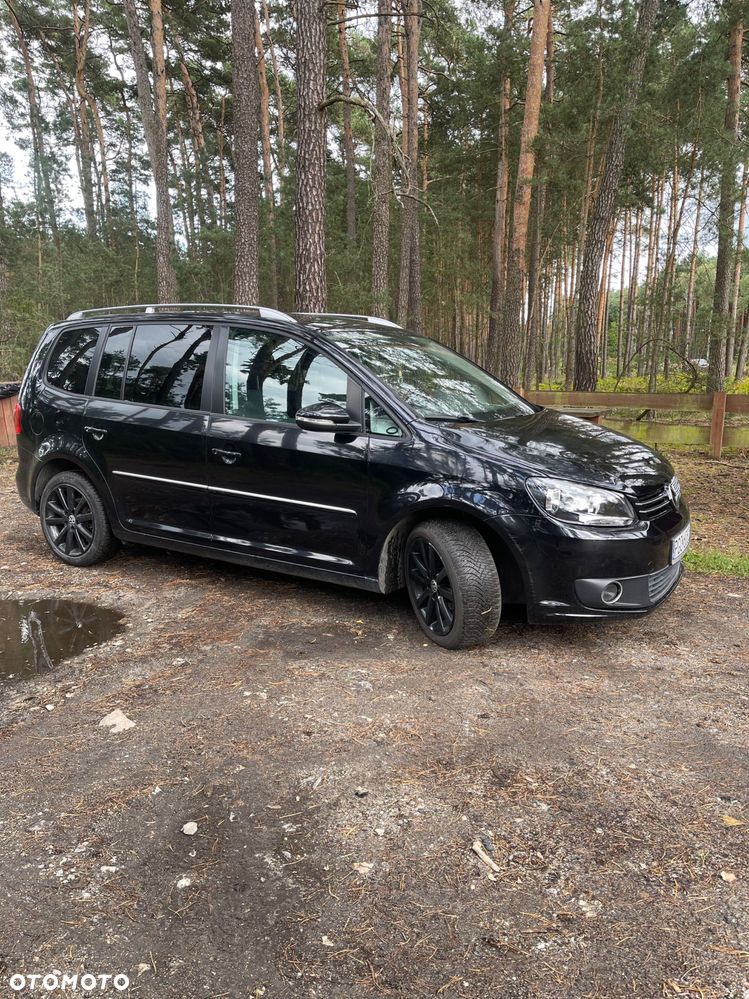 Volkswagen Touran - 5
