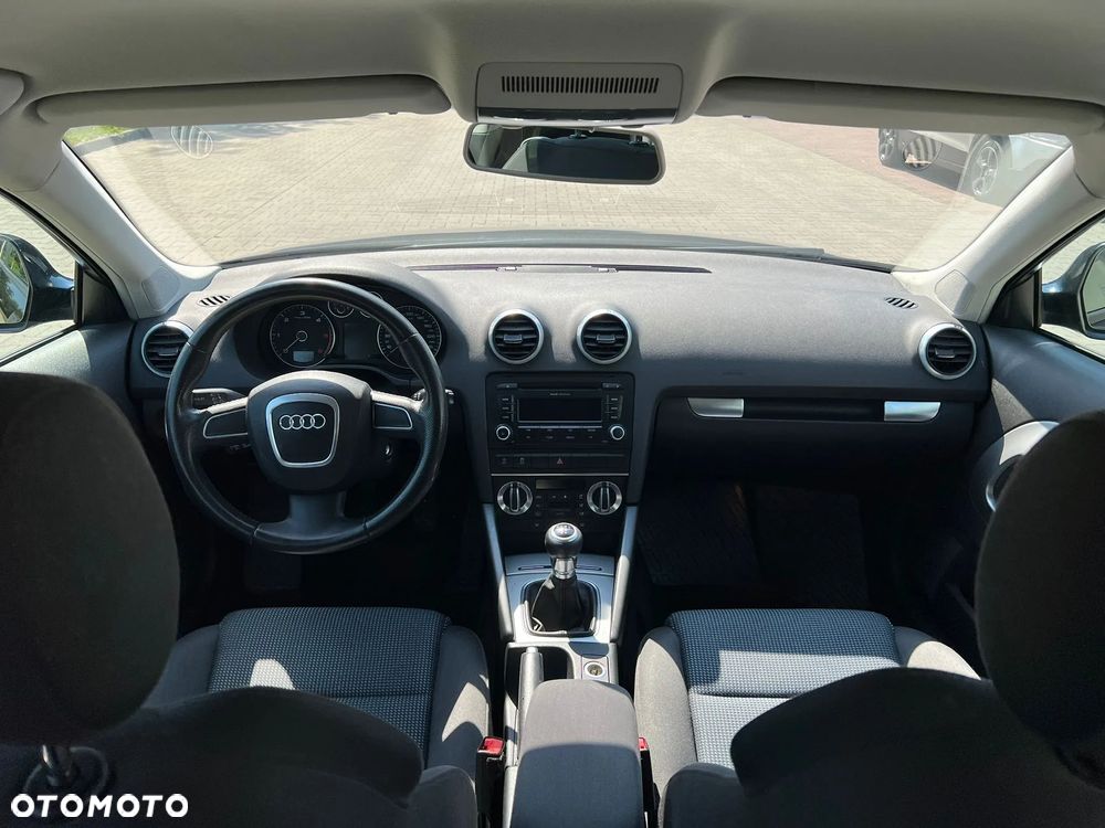 Audi A3 1.6 TDI Ambition - 26