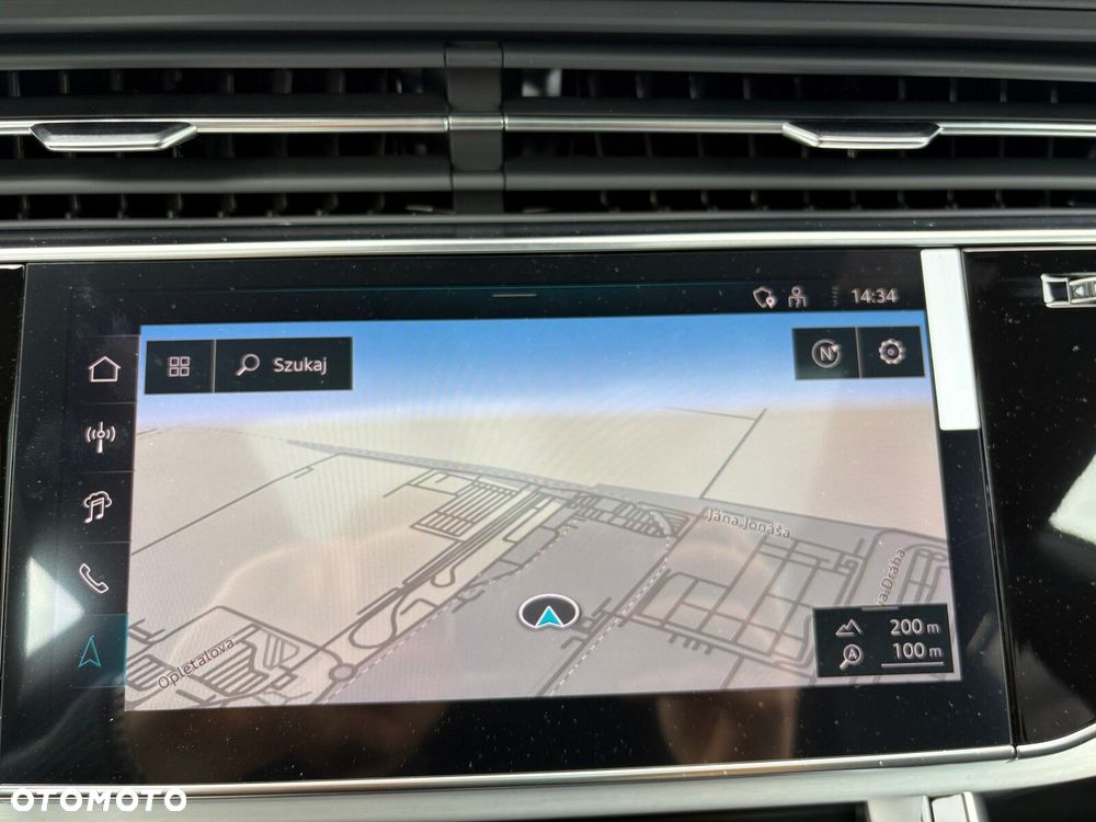 Audi SQ8 - 26