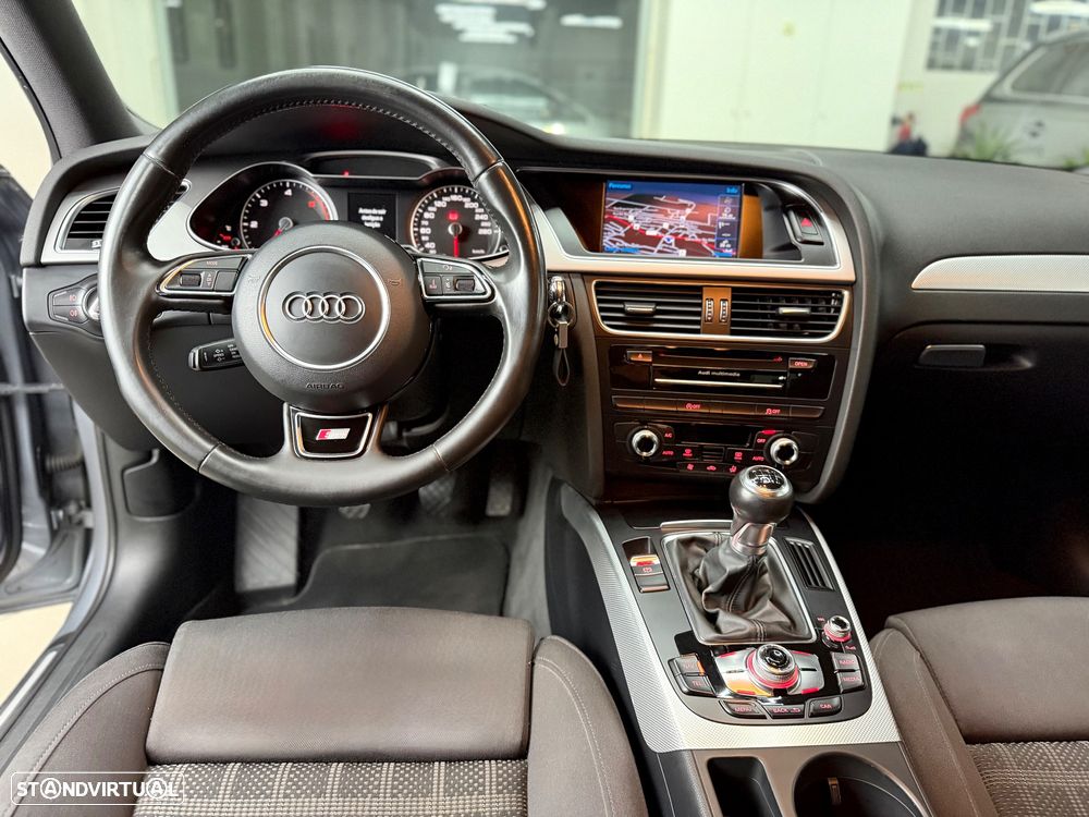 Audi A4 Avant 2.0 TDI S-line - 19