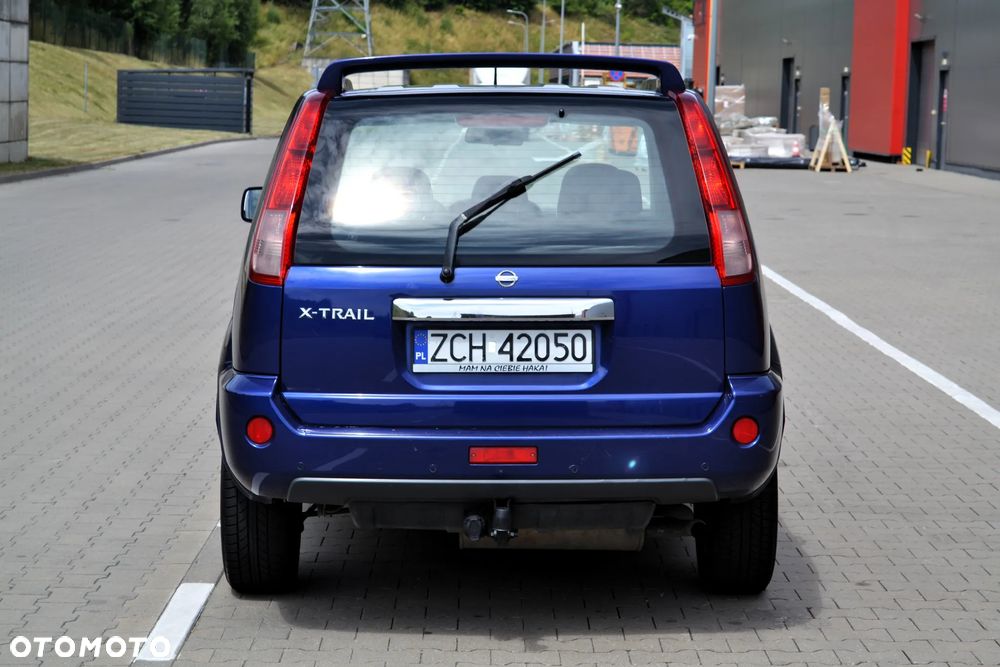 Nissan X-Trail 2.0 Comfort - 32