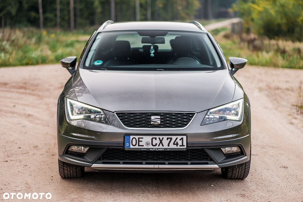 Seat Leon Sportstourer 2.0 TDI Copa S&S 4Drive - 2