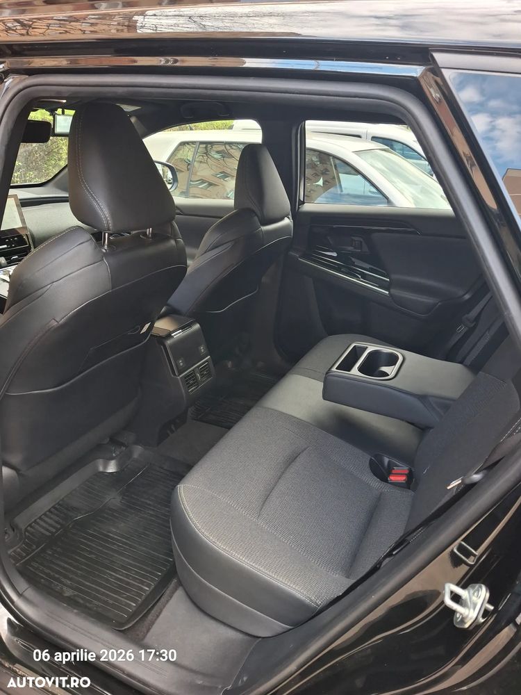 Toyota BZ4X 160 KW AWD (4x4) Exclusive - 5