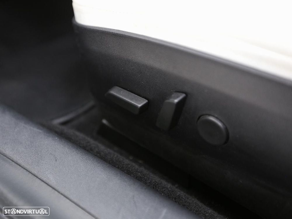 Tesla Model 3 AWD Dual Motor Performance - 17