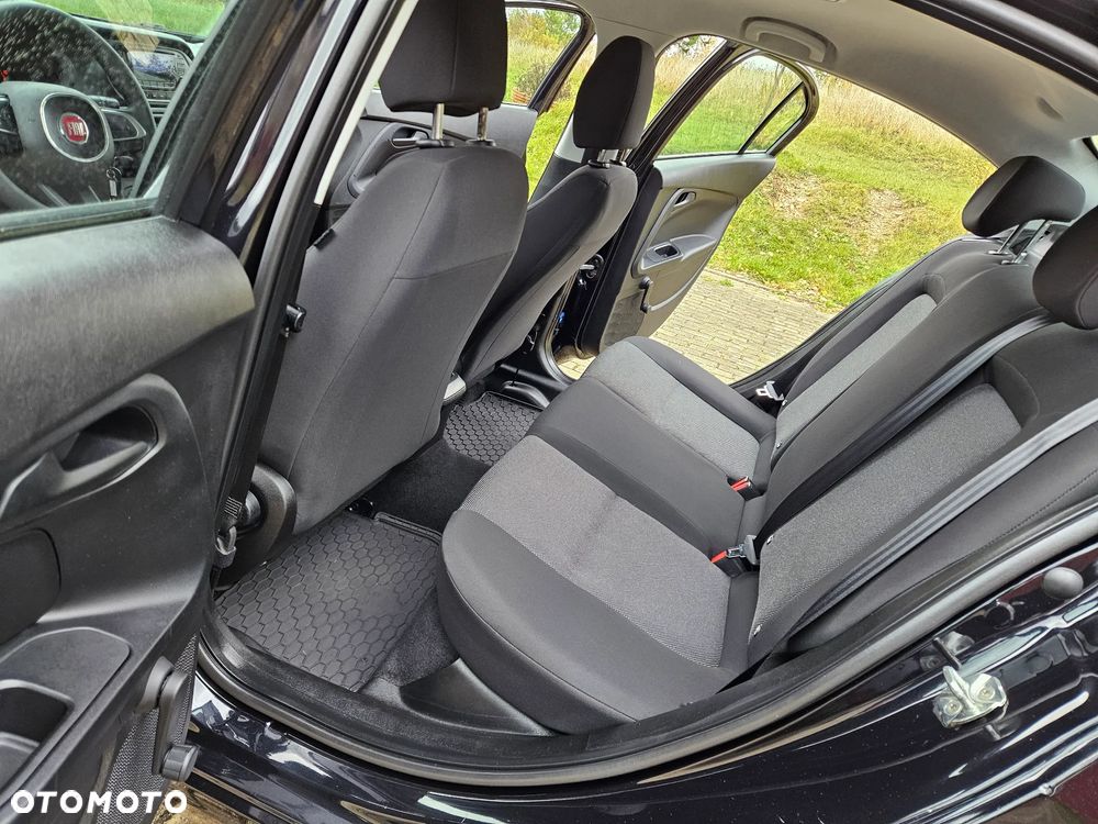 Fiat Tipo 1.4 16V Easy - 23