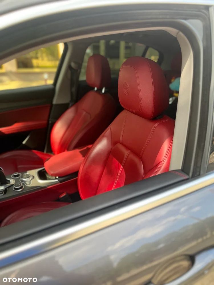 Alfa Romeo Stelvio 2.0 Turbo Super Q4 - 4