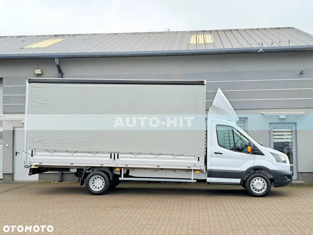 Ford Transit - 12
