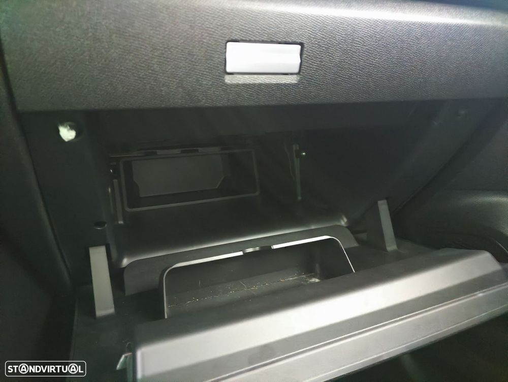 Citroën C4 1.2 PureTech Plus - 25