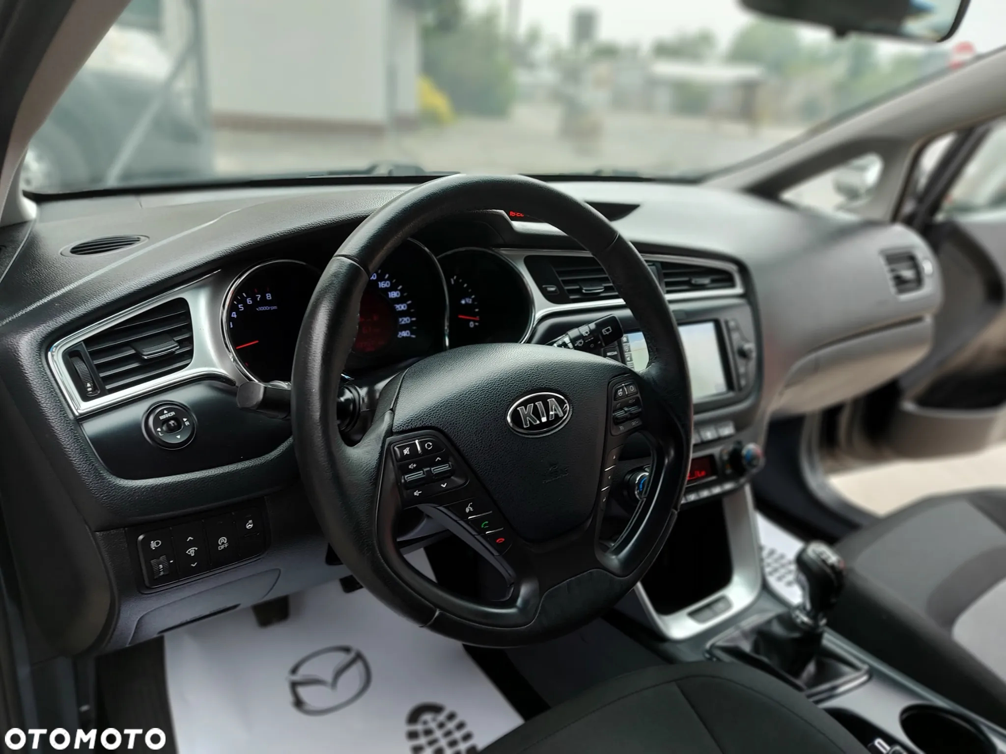 Kia Ceed 1.6 GDI DCT Spirit - 19