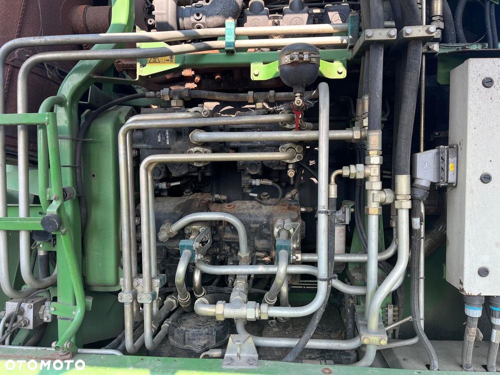 Krone Big X V12 - 2