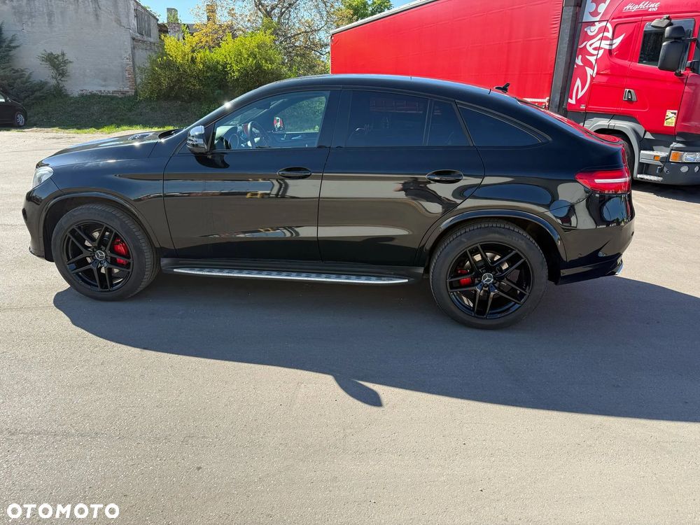 Mercedes-Benz GLE 350 d Coupe 4Matic 9G-TRONIC AMG Line - 25