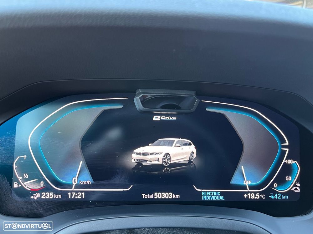 BMW 330 e Aut. M Sport - 12